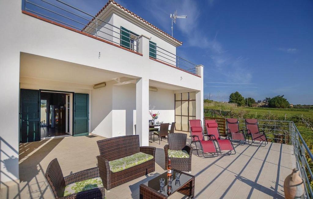 Villa Teresa Tra Il Mare E La Campagna メンフィ エクステリア 写真